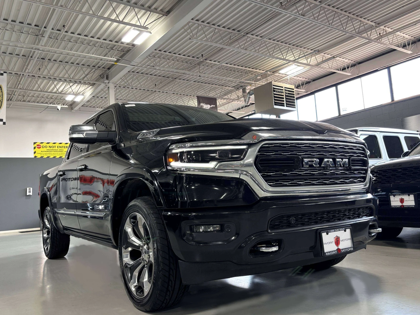 Dodge RAM 1500 Limited/HARMAN KARDON/ЦЕНА ДО БЪЛГАРИЯ, снимка 2 - Автомобили и джипове - 55493964