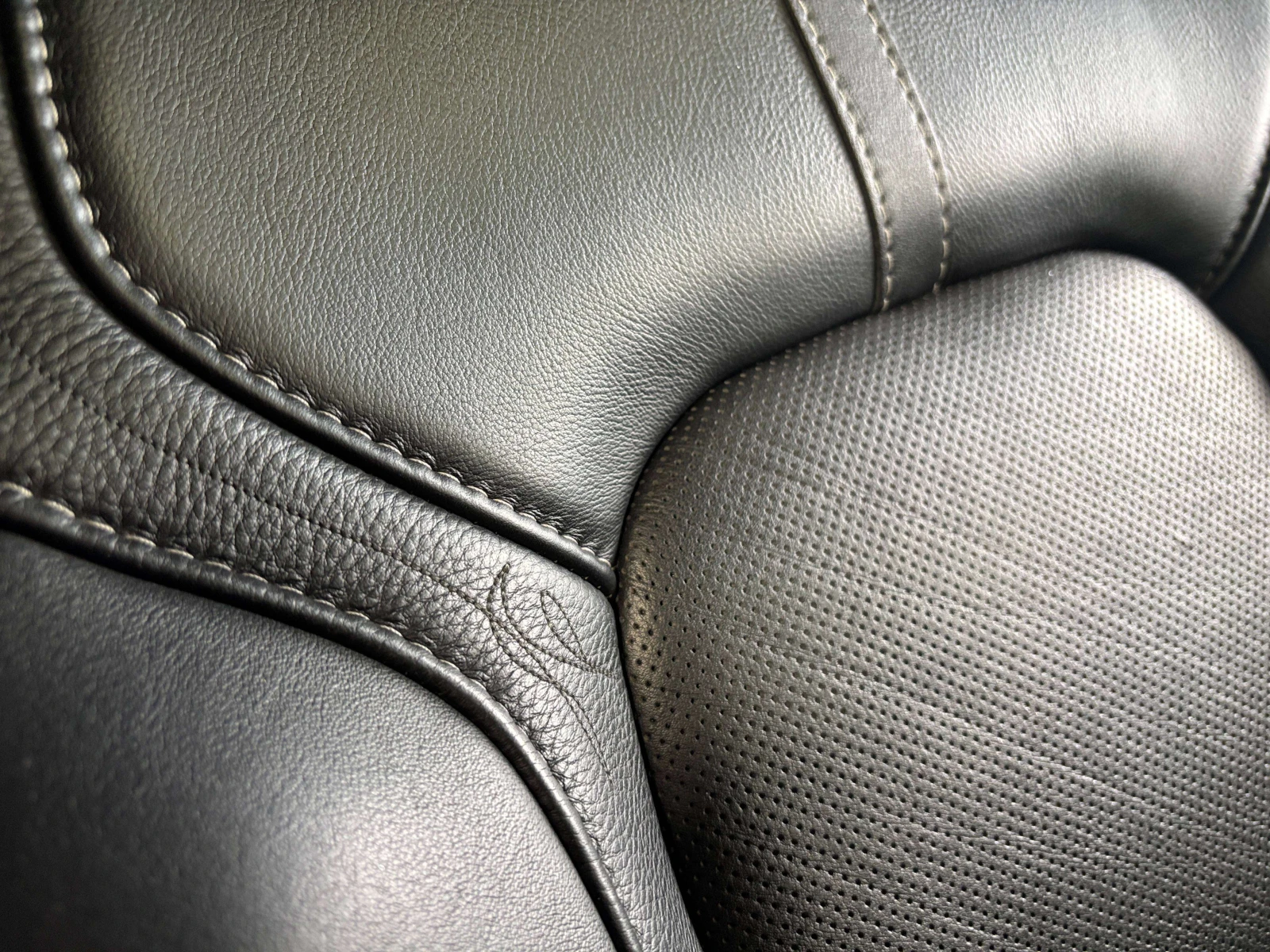 Dodge RAM 1500 Limited/HARMAN KARDON/ЦЕНА ДО БЪЛГАРИЯ, снимка 15 - Автомобили и джипове - 55493964