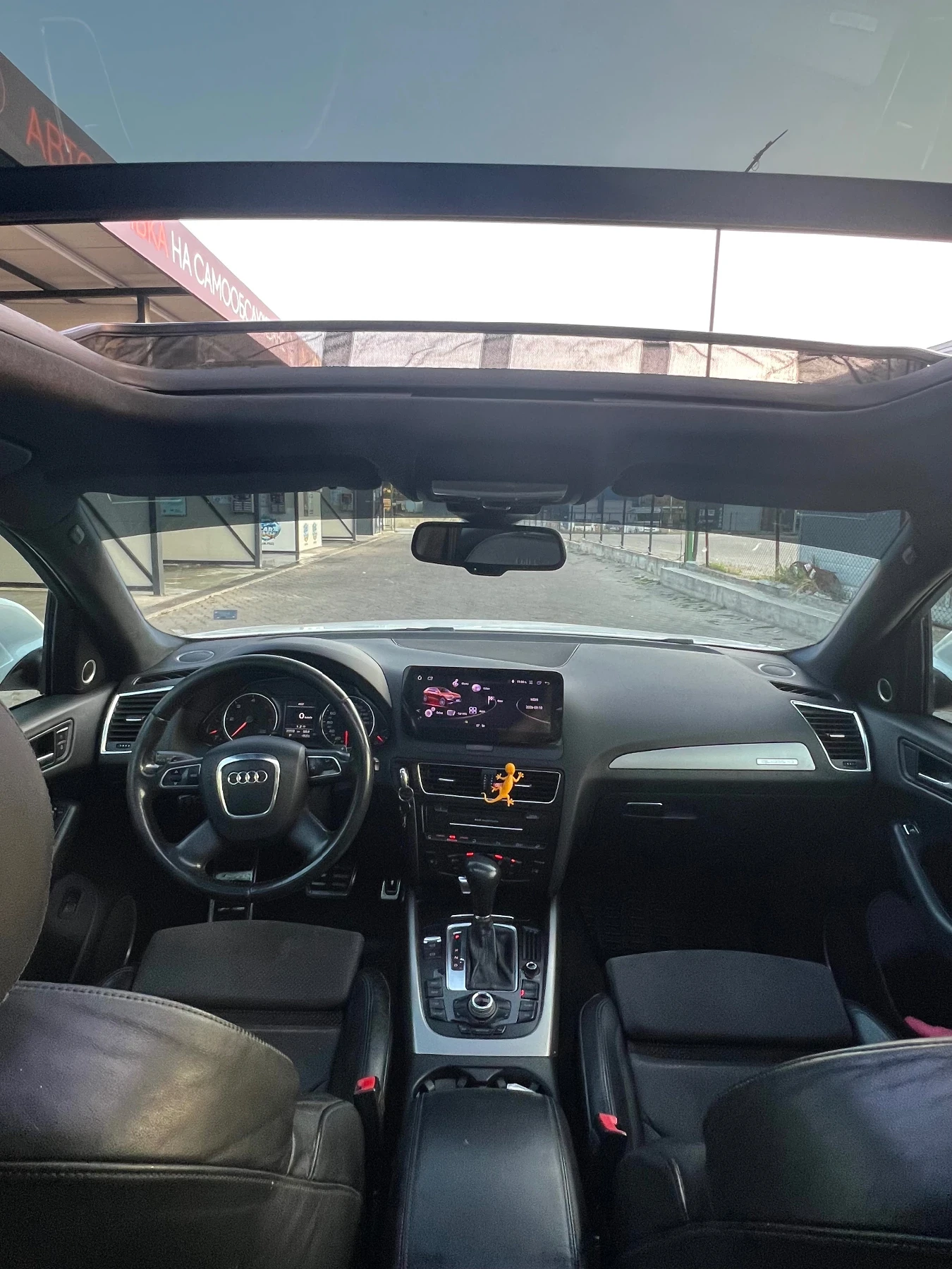 Audi Q5, снимка 7 - Автомобили и джипове - 55694856