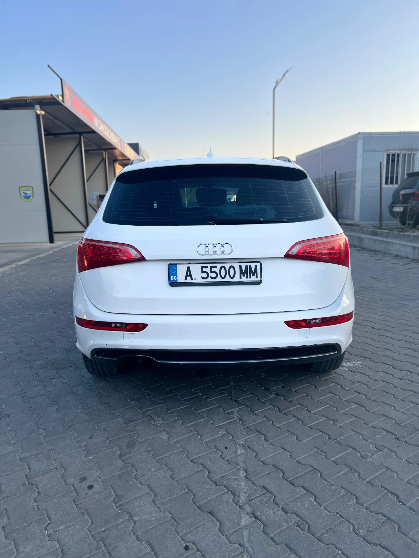 Audi Q5, снимка 4 - Автомобили и джипове - 55694856