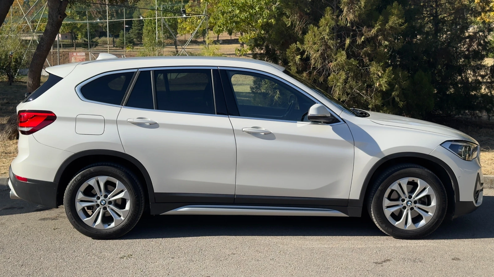 BMW X1 XDrive 18d xLine, снимка 3 - Автомобили и джипове - 56410373