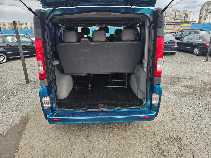 Renault Trafic 2.0d, снимка 5 - Бусове и автобуси - 49312296