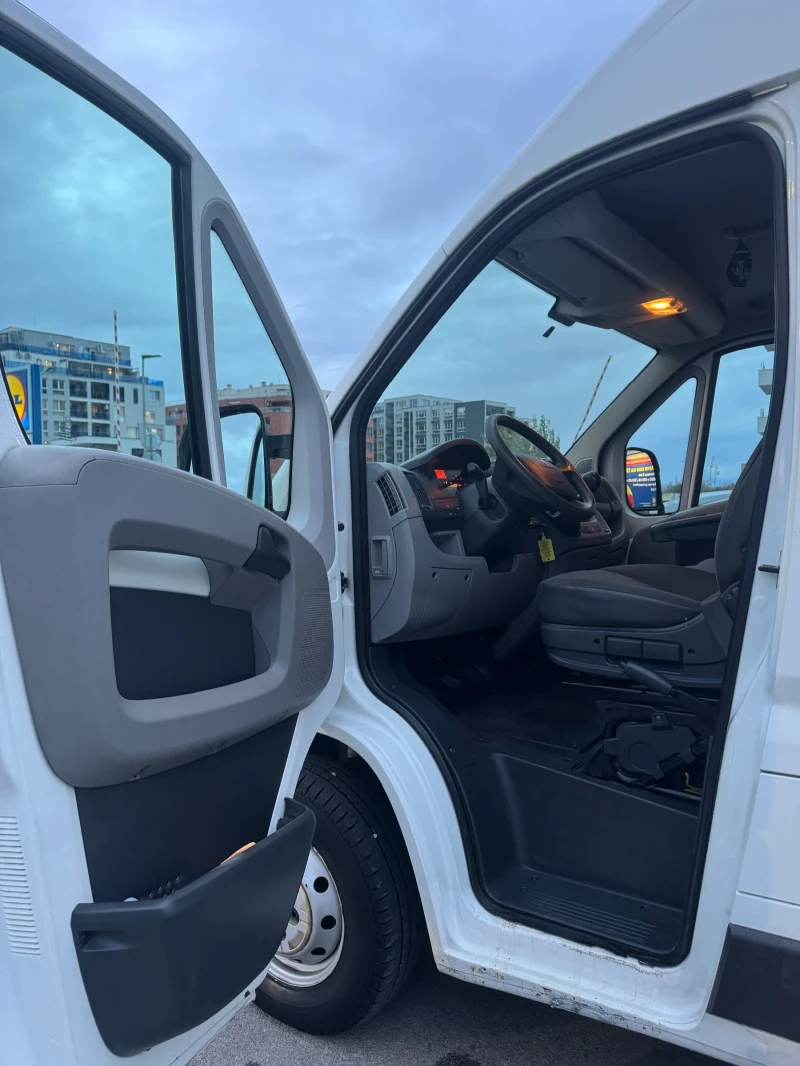 Peugeot Boxer, снимка 8 - Бусове и автобуси - 52596399