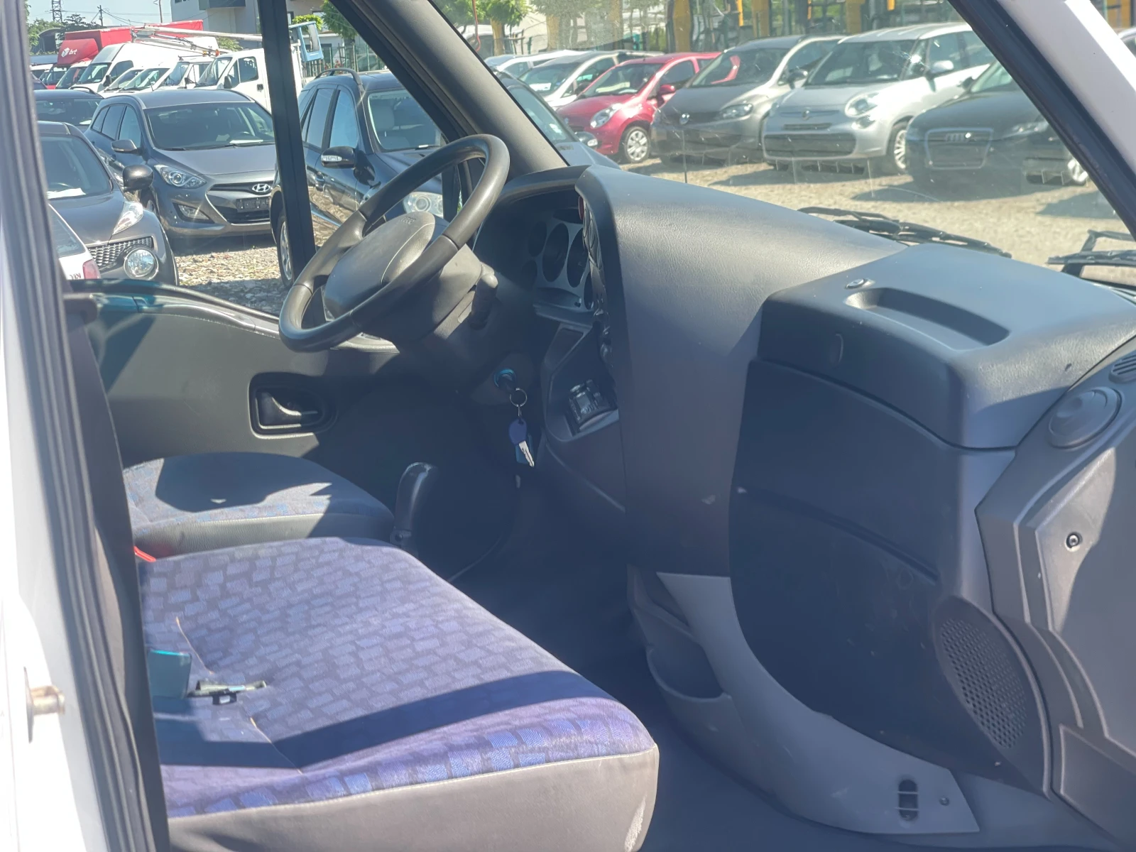 Iveco Daily 35-C12 2.3HPi, снимка 9 - Бусове и автобуси - 54689120