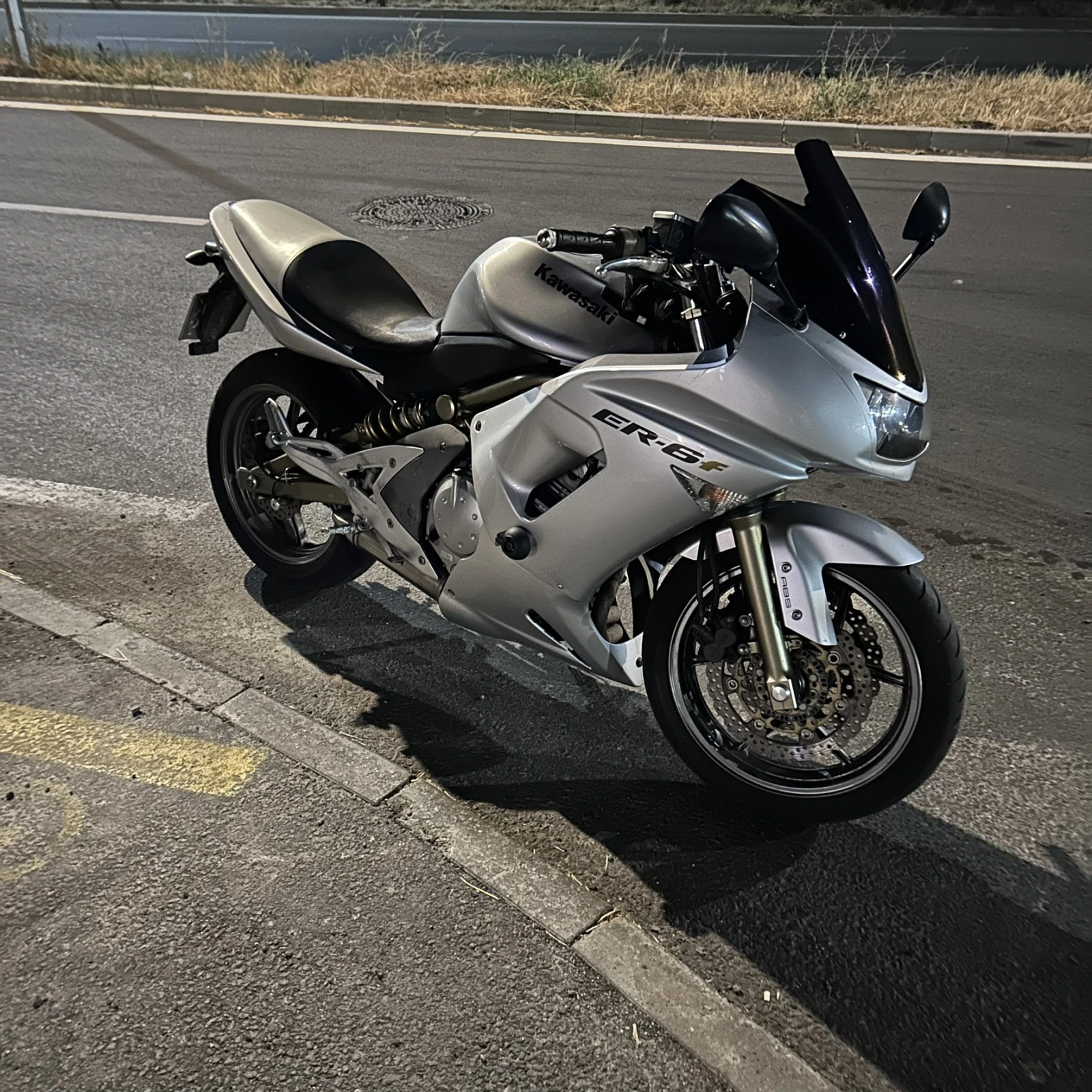 Kawasaki ER ER-6f, снимка 1