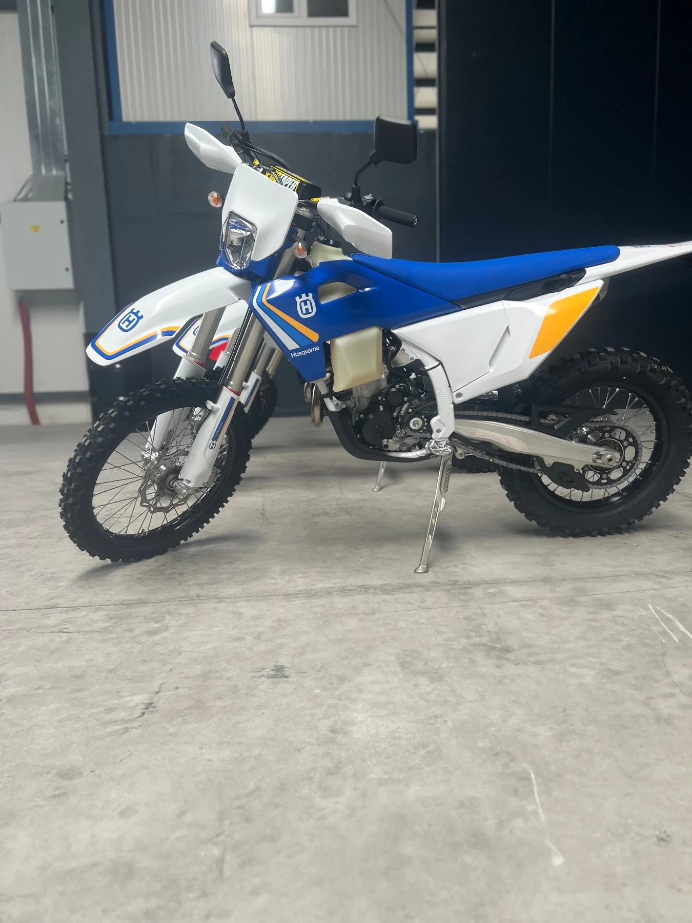 Husqvarna 350 FE 350 Heritage  - изображение 8