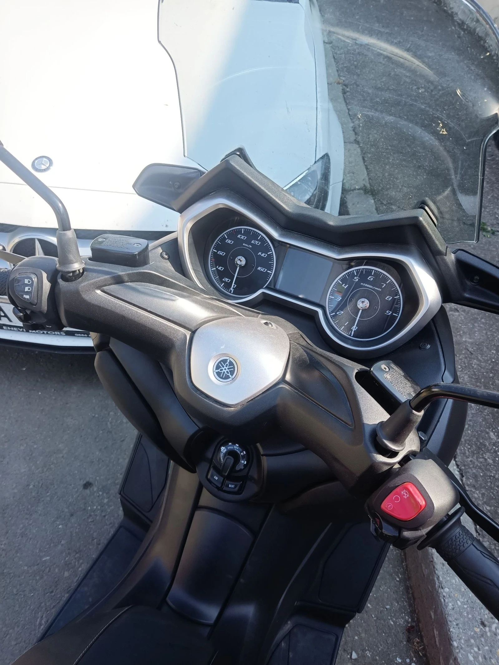 Yamaha X-max 300 - изображение 4