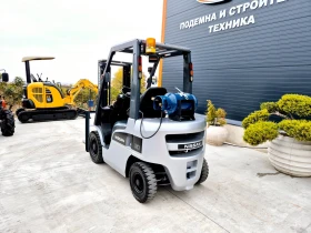 Мотокар Nissan 2 тона / ГАЗ + БЕНЗИН / КАТО НОВ , снимка 3