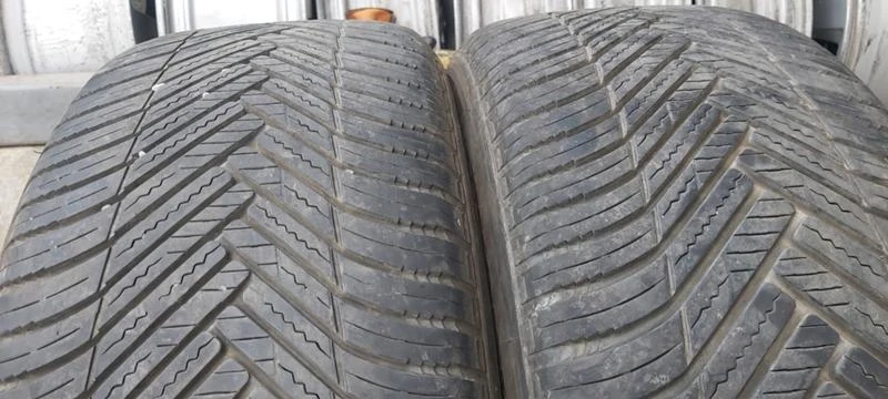 Гуми Всесезонни 225/55R16, снимка 3 - Гуми и джанти - 33440731