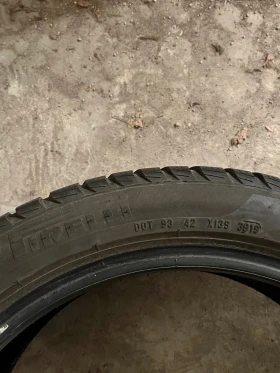 Гуми Зимни 255/40R18, снимка 8 - Гуми и джанти - 48193364