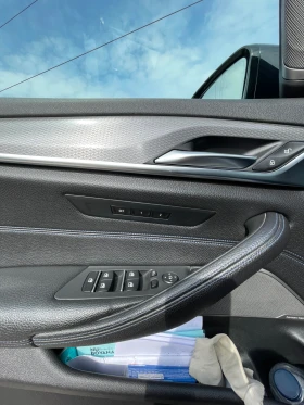BMW 530 xDrive M Performance Shadow Line, снимка 15