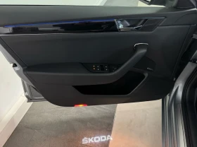 Skoda Superb Седан L&K Pano Matrix - 49499 лв. - 14400142 | Car24.bg