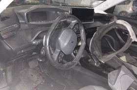 Peugeot 2008 1.5 BHDI AUTOMATIC - 7800 € / 15255.47 лв. - 90583252 9