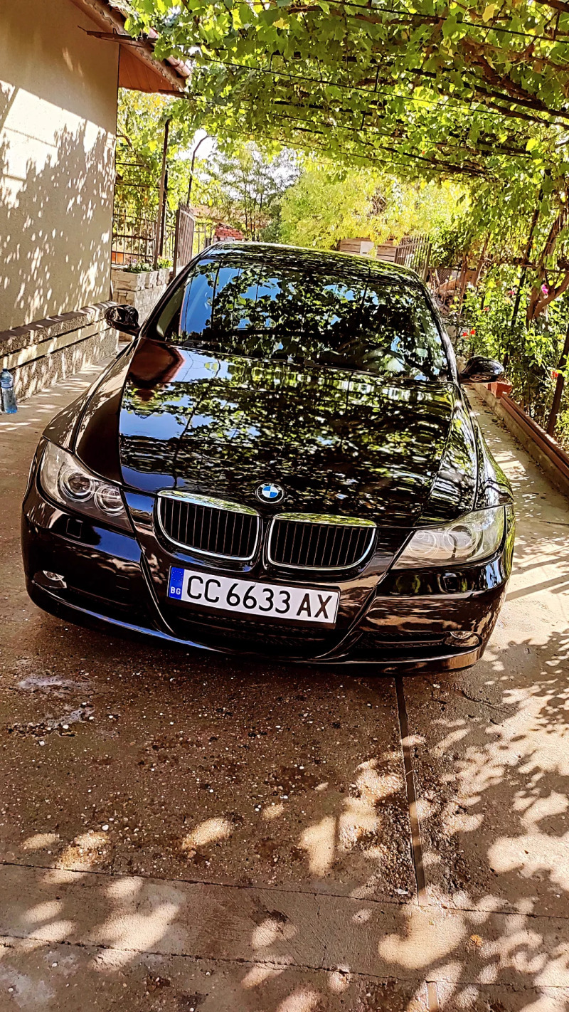 BMW 320, снимка 2 - Автомобили и джипове - 45788720