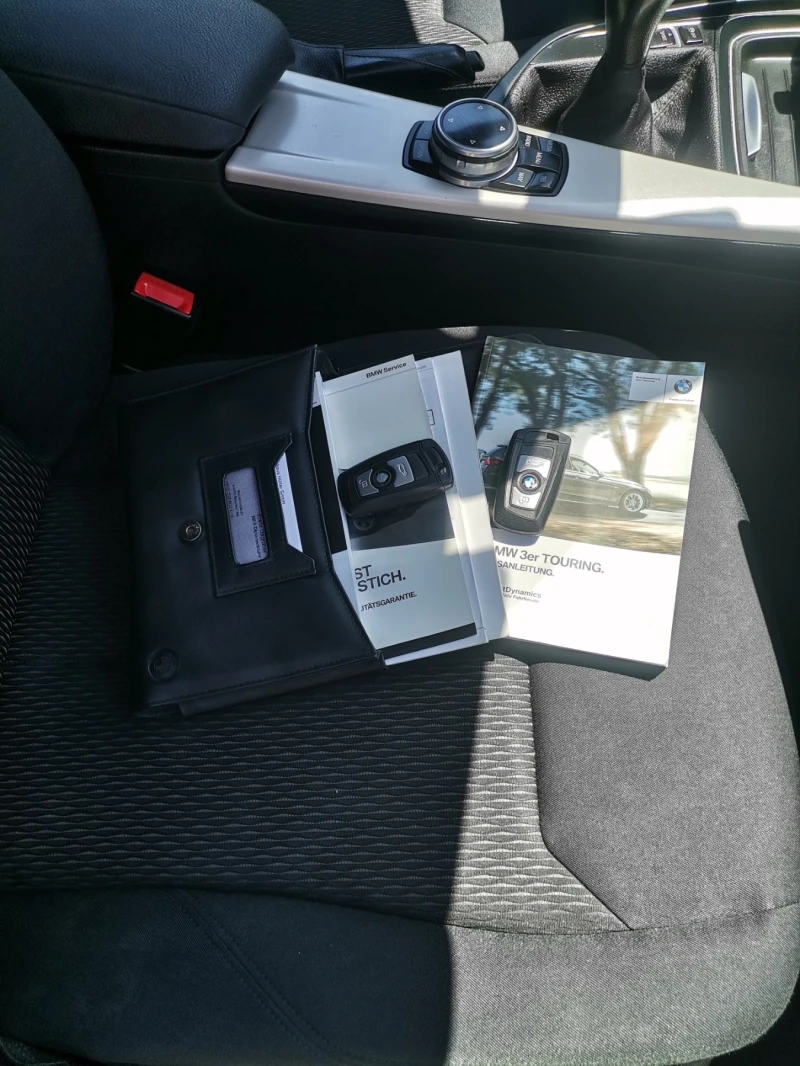 BMW 318 2.0TDI EU5 xDrive Navi Touring, снимка 14 - Автомобили и джипове - 52618517