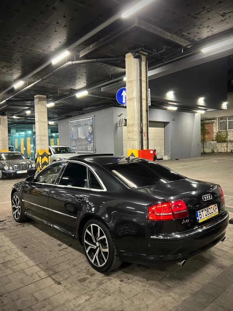 Audi A8, снимка 2 - Автомобили и джипове - 48045606