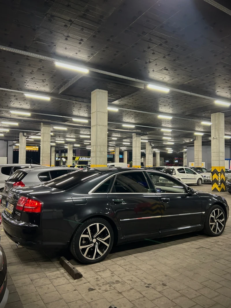 Audi A8, снимка 3 - Автомобили и джипове - 48045606