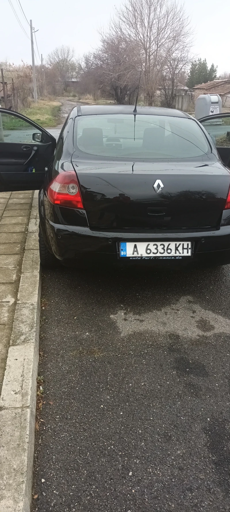 Renault Megane, снимка 2 - Автомобили и джипове - 48268327