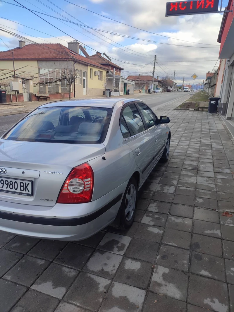 Hyundai Elantra, снимка 5 - Автомобили и джипове - 48298278