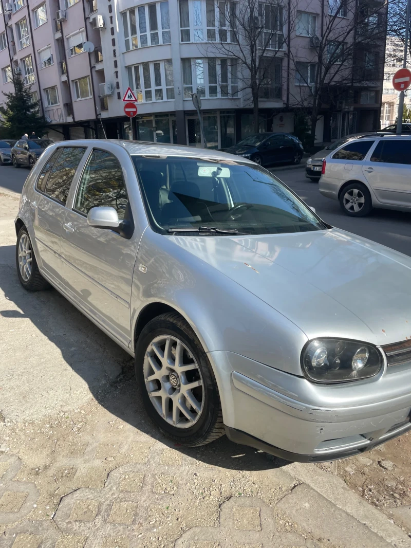 VW Golf 2.3vr, снимка 3 - Автомобили и джипове - 48555732