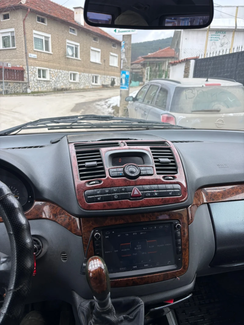 Mercedes-Benz Viano, снимка 8 - Автомобили и джипове - 48993408