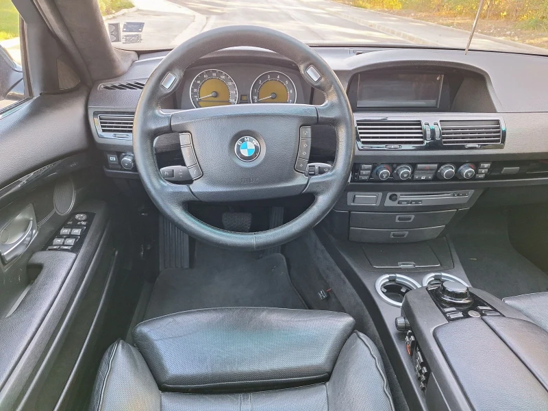 BMW 750 750L, снимка 10 - Автомобили и джипове - 52267437
