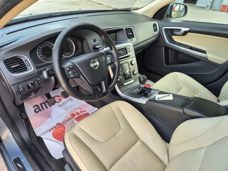 Volvo V60 2.0D 163k.s, снимка 9 - Автомобили и джипове - 51830617