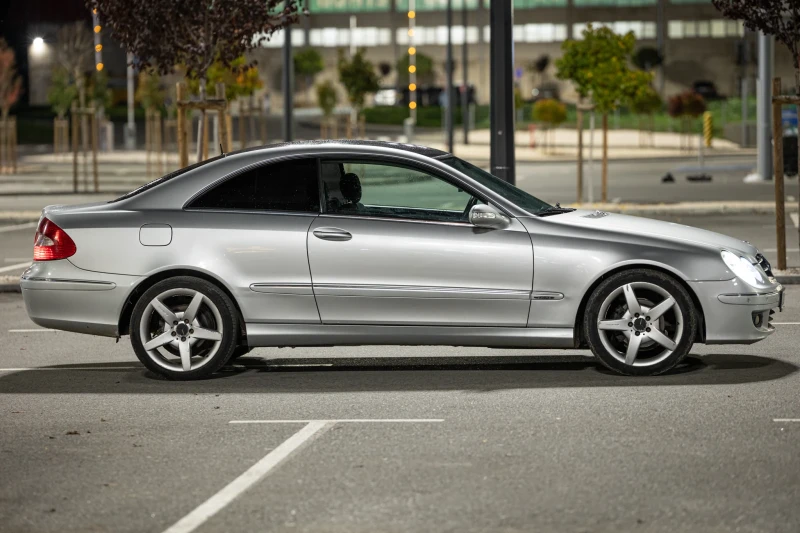 Mercedes-Benz CLK CLK 220 CDI, снимка 2 - Автомобили и джипове - 52459719