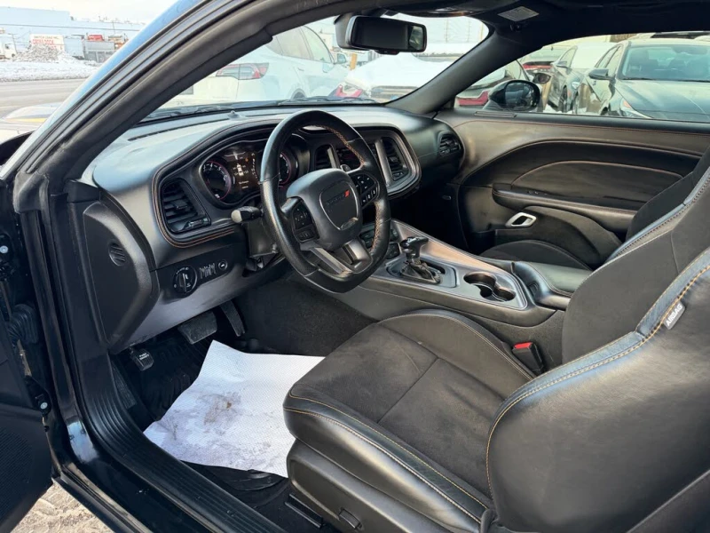 Dodge Challenger HELLCAT PACK* ALCANTARA* B.SPOT* , снимка 8 - Автомобили и джипове - 52838846