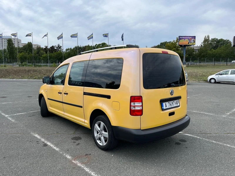 VW Caddy 1.6 TDI, снимка 4 - Автомобили и джипове - 52874467