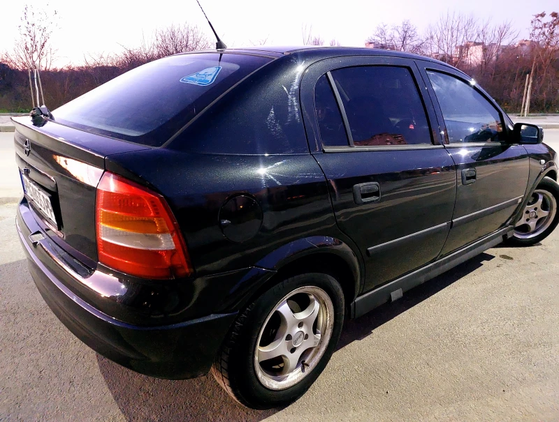 Opel Astra 1.6, снимка 3 - Автомобили и джипове - 52969049