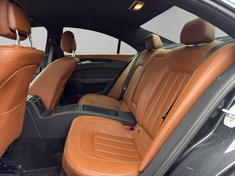 Mercedes-Benz CLS 350 AMG/4MATIC, снимка 12 - Автомобили и джипове - 53367017