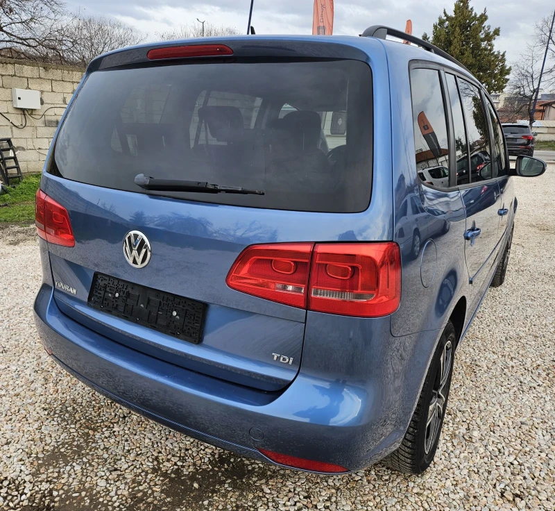 VW Touran 1.6 TDI...DSG ..7 Местен, снимка 5 - Автомобили и джипове - 53565898