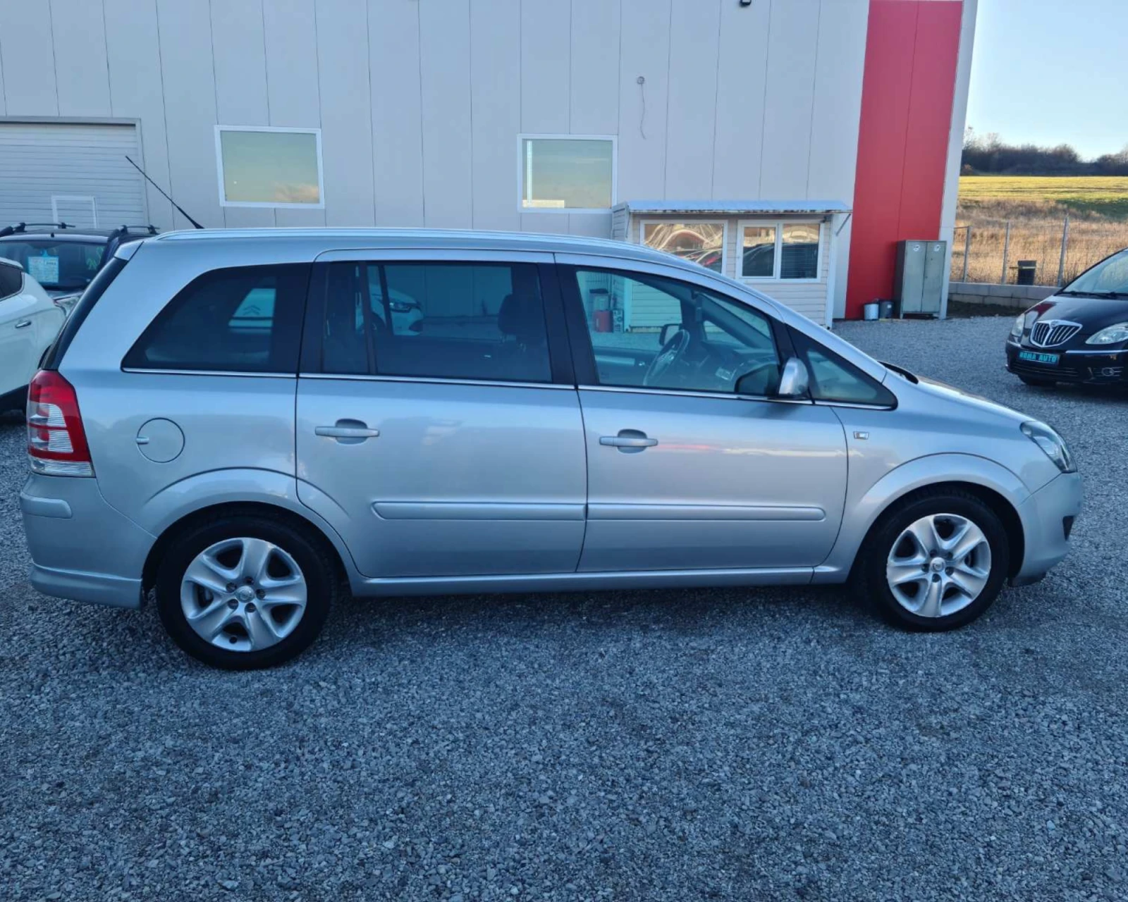 Opel Zafira 1.7DIZEL.EVRO5 - изображение 4