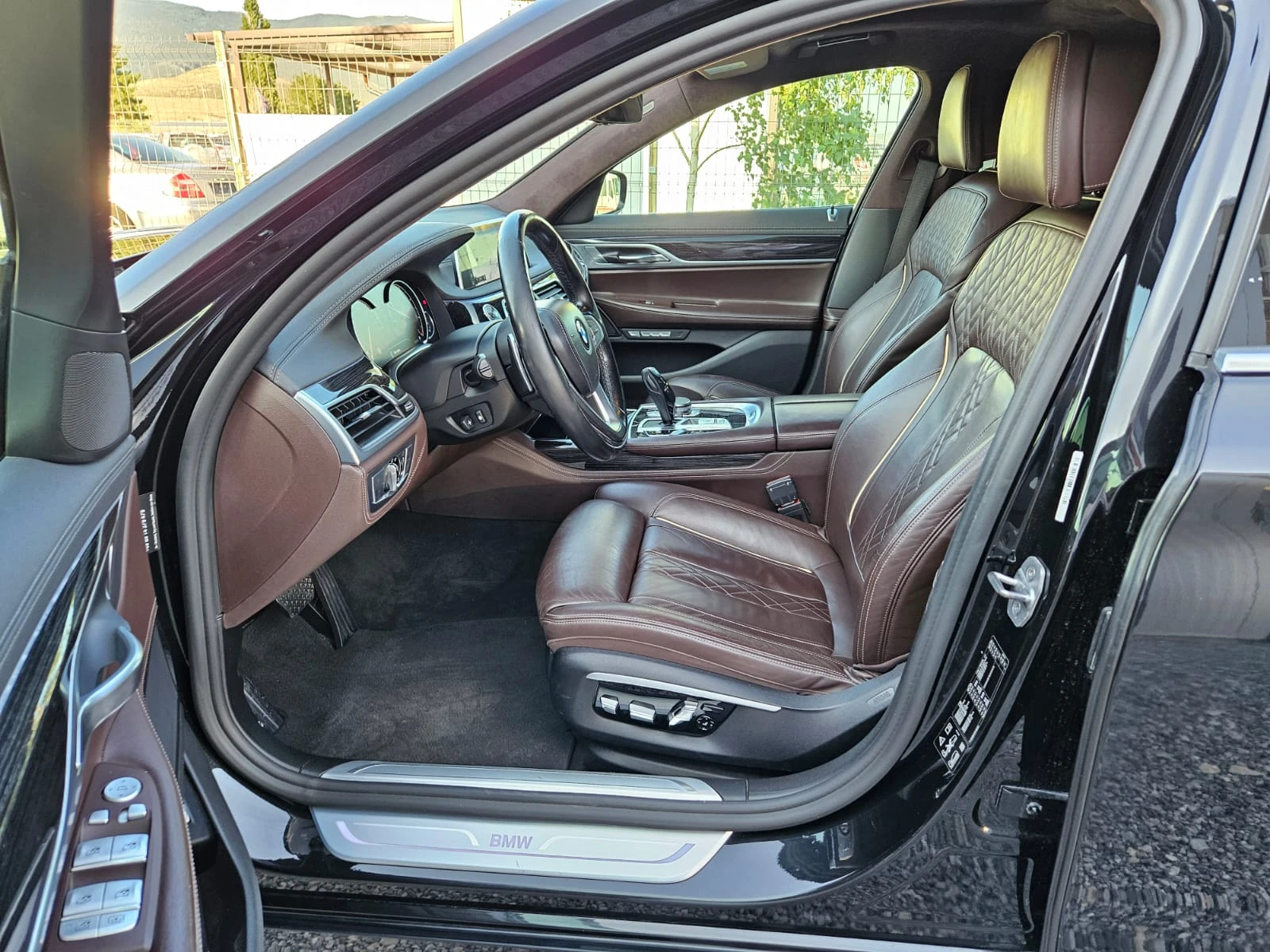 BMW 740   | Mobile.bg   12