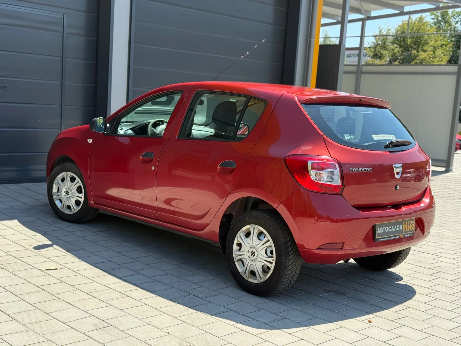 Dacia Sandero 1.2i * Климатик* Euro 6*  - изображение 5