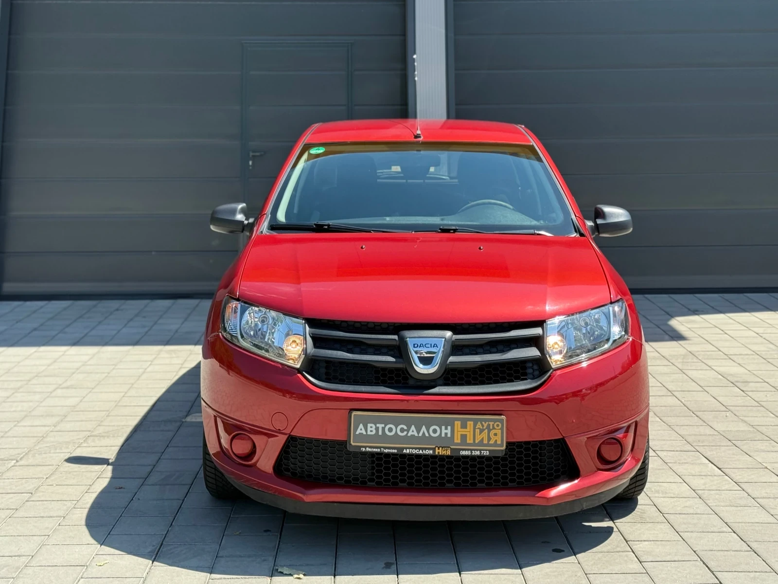 Dacia Sandero 1.2i * Климатик* Euro 6*  - изображение 2