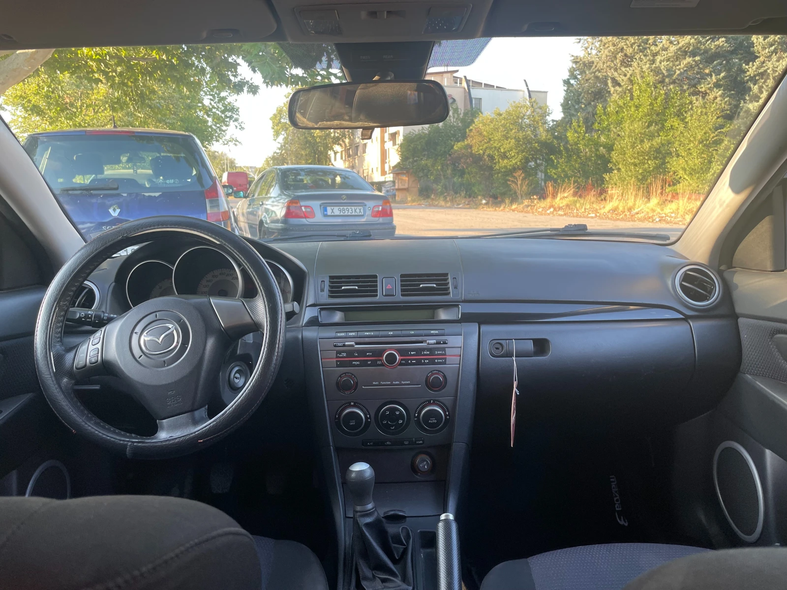 Mazda 3  - изображение 9