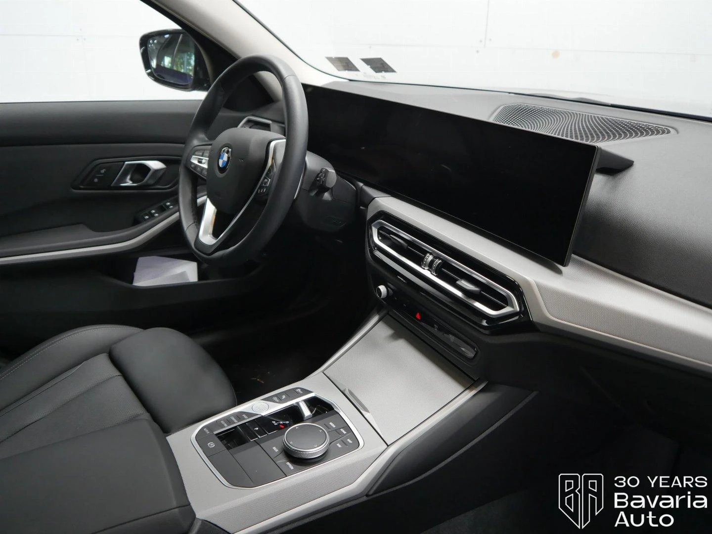 BMW 318 i Touring Steptronic - изображение 7