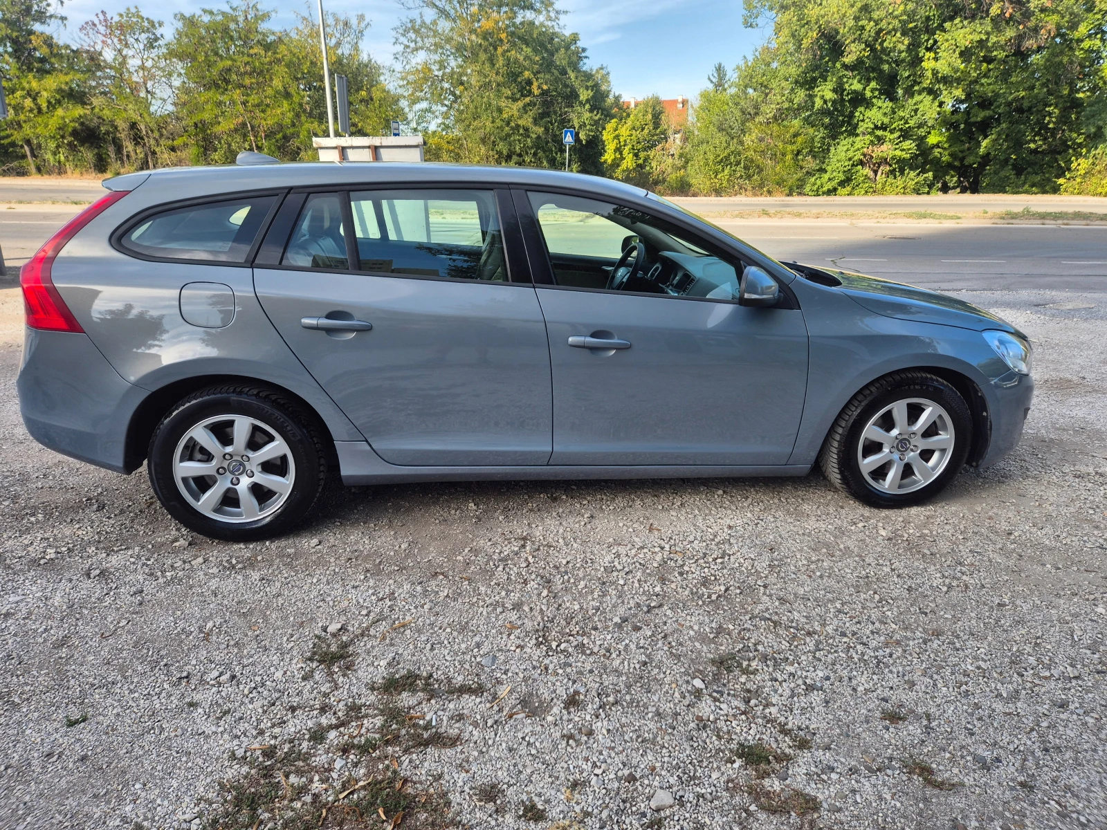 Volvo V60 2.0D 163k.s - изображение 4