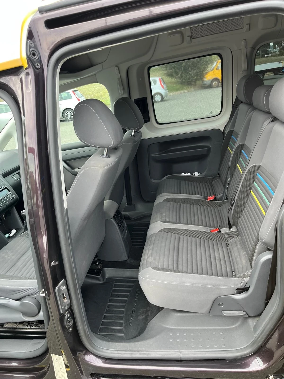 VW Caddy 1.6 TDI - изображение 8