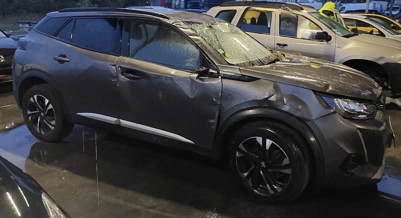 Peugeot 2008 1.5 BHDI AUTOMATIC - изображение 3