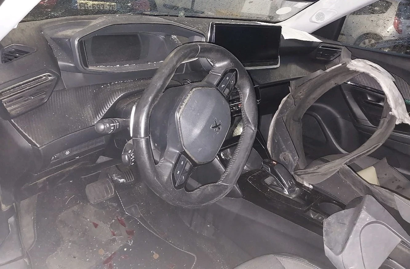 Peugeot 2008 1.5 BHDI AUTOMATIC - изображение 9