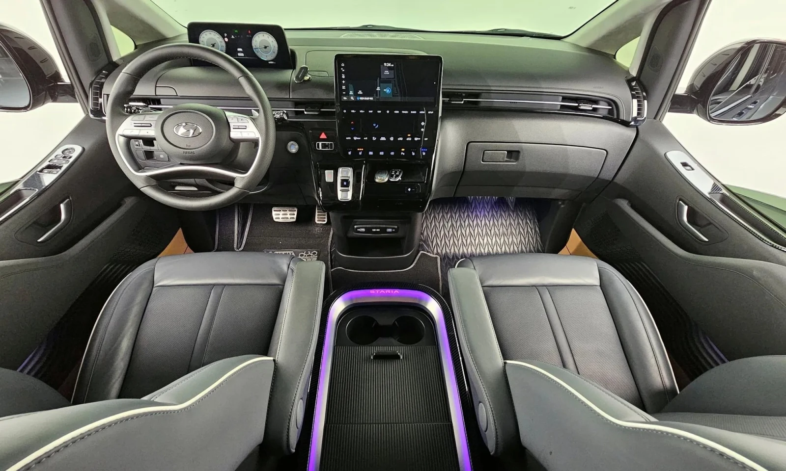 Hyundai Staria L3.5 Lounge 7-Seater Inspiration  - изображение 6