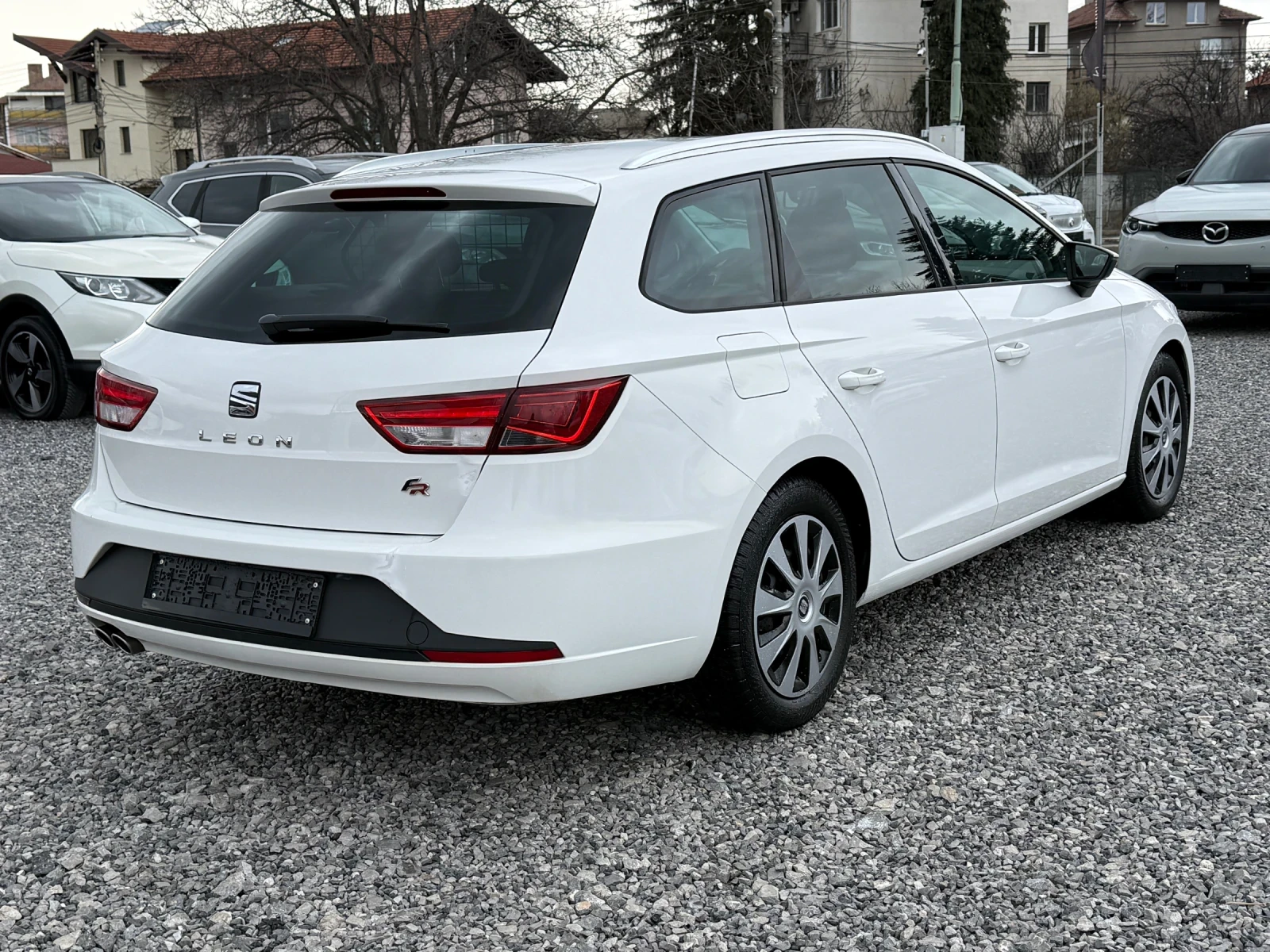 Seat Leon FR 2.0 TDI (150hp) DSG/Navi/Bluetooth/Подгрев/EU6 - изображение 8