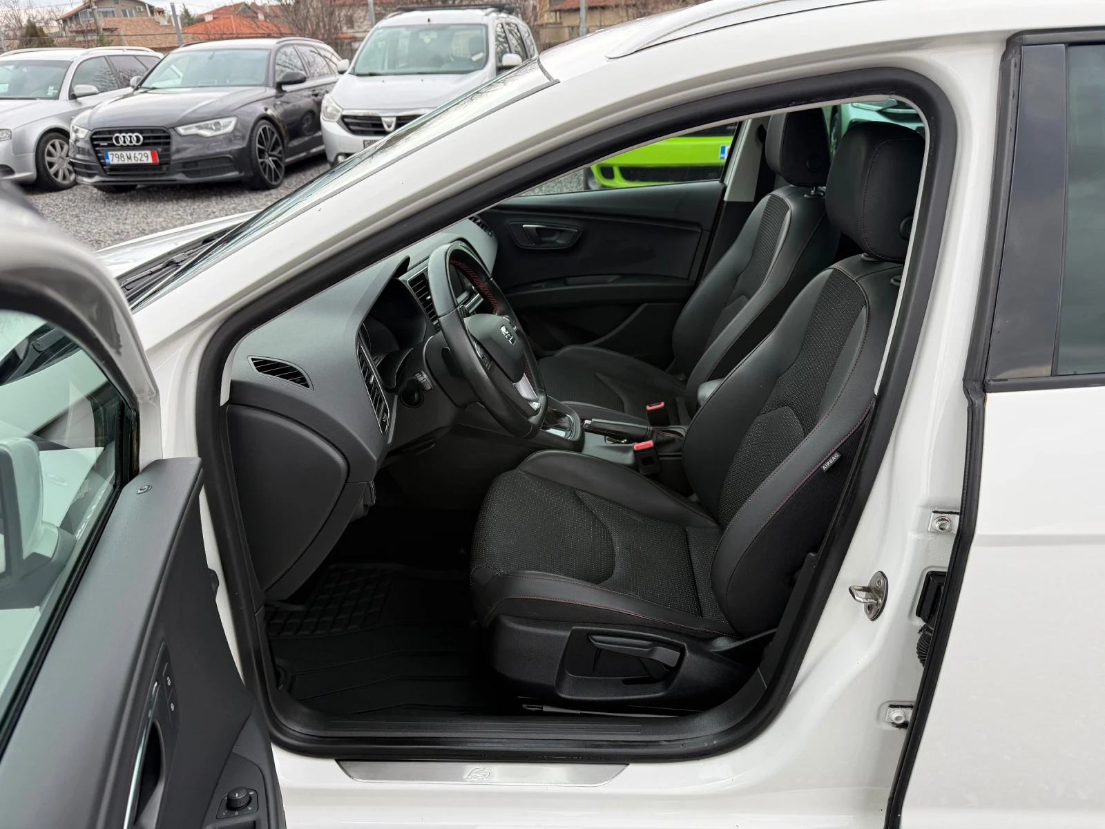 Seat Leon FR 2.0 TDI (150hp) DSG/Navi/Bluetooth/�������/EU6 | Mobile.bg � ����������� 11