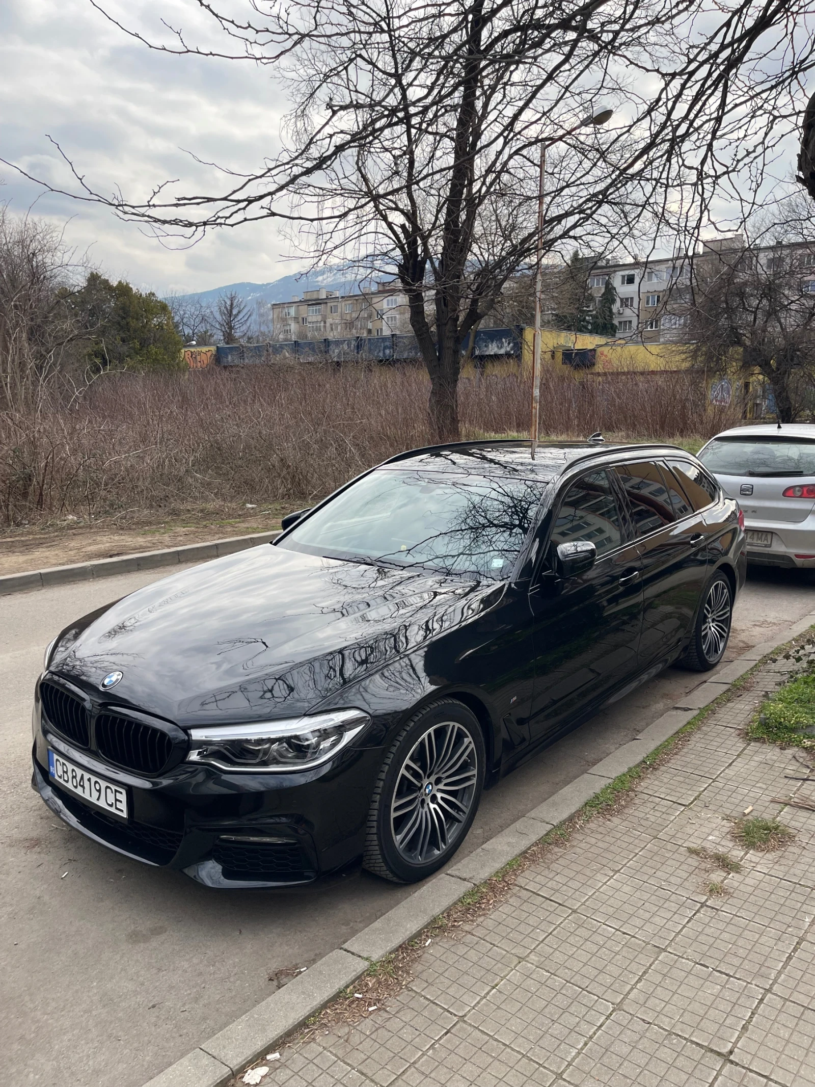 BMW 530 xDrive M Performance Shadow Line