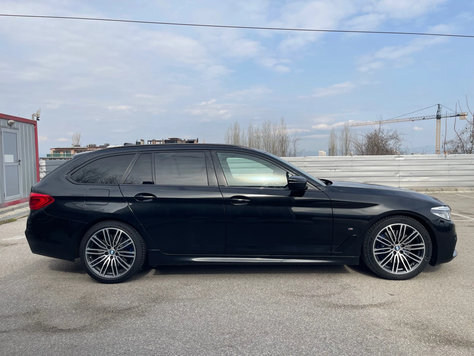 BMW 530 xDrive M Performance  - изображение 4