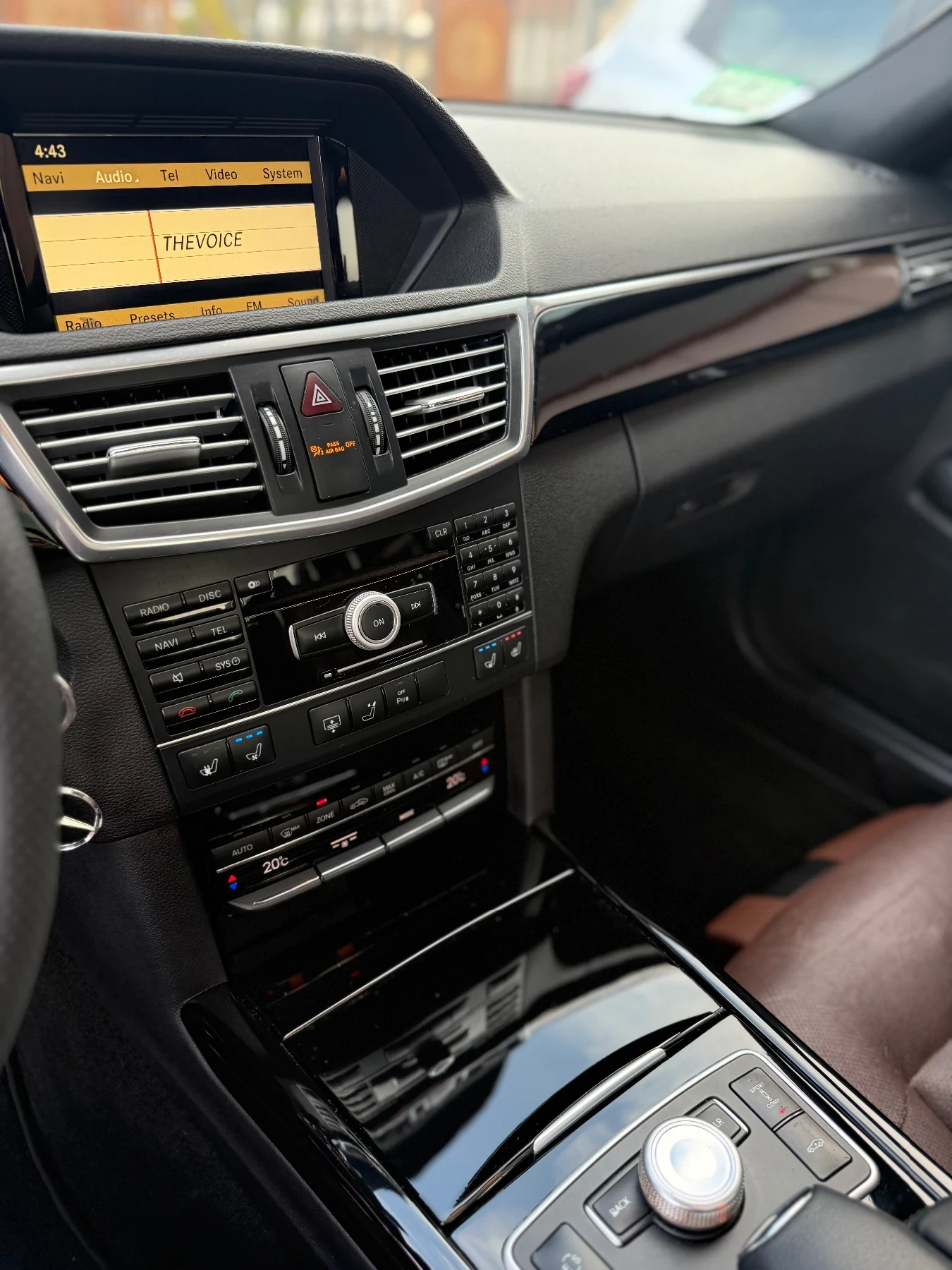 Mercedes-Benz E 500, снимка 12 - Автомобили и джипове - 53705033