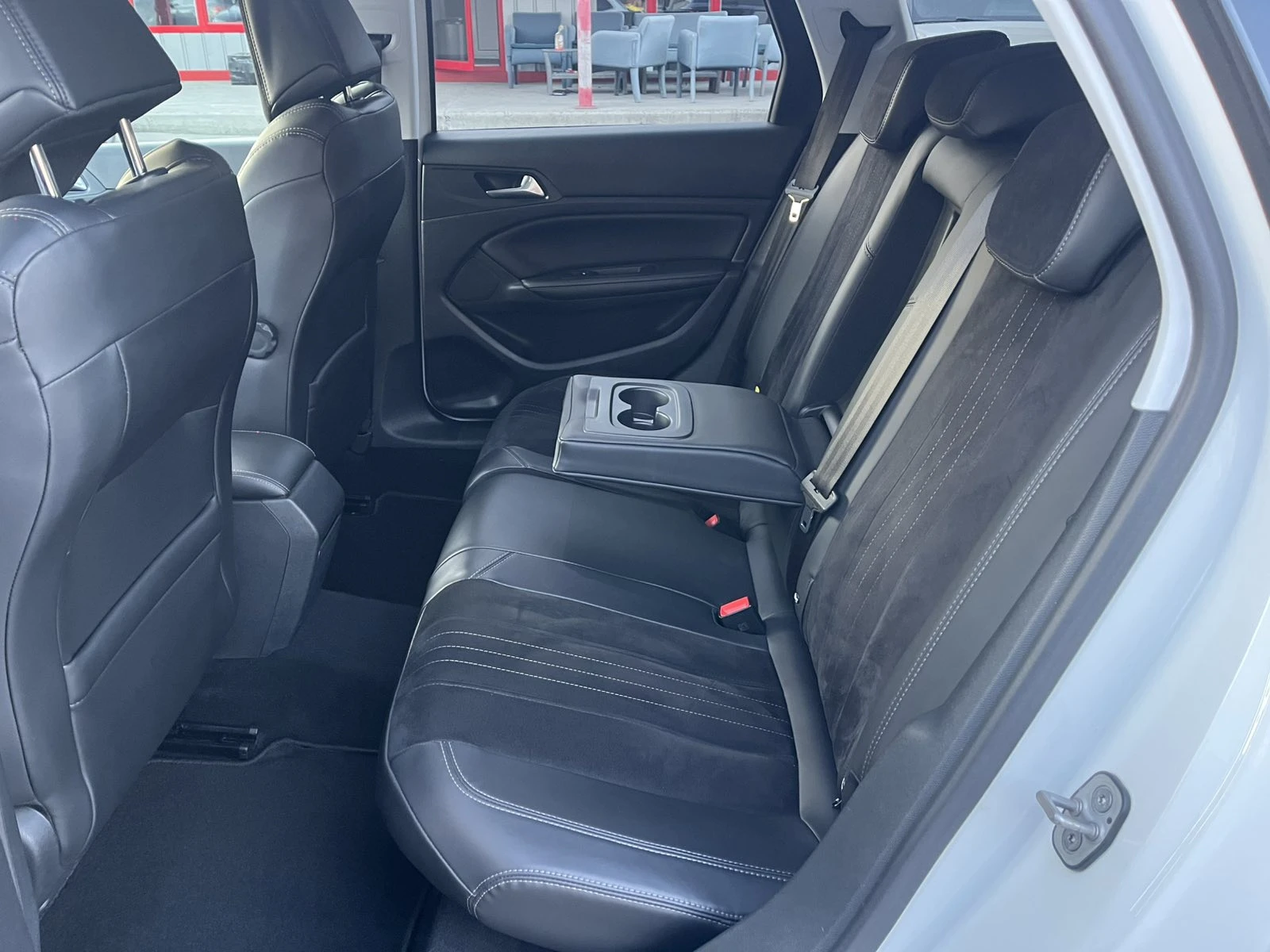 Peugeot 308 1.6 DISEL, снимка 14 - Автомобили и джипове - 53816056